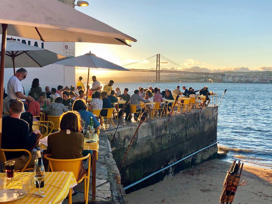 This restaurant has the best sunset in Portugal located in Almada Lisbon