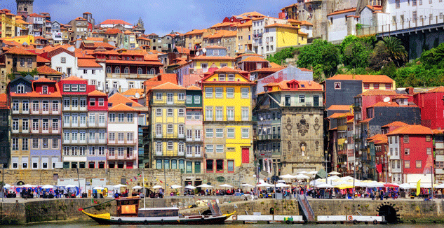 Rua dos Mercadores located in the neighborhood of Ribeira is a street to visit Porto Portugal